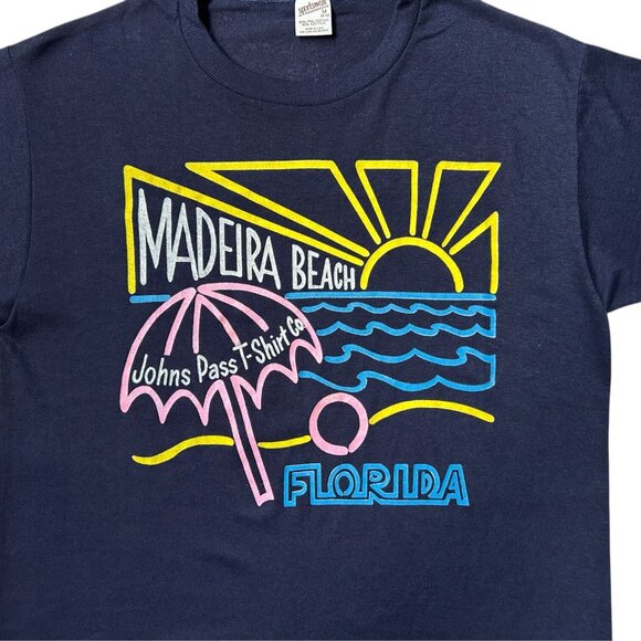 80s Vintage Madeira Beach Florida T-shirt Single Stitch Johns Pass T-shirt Co. - Picture 2 of 6